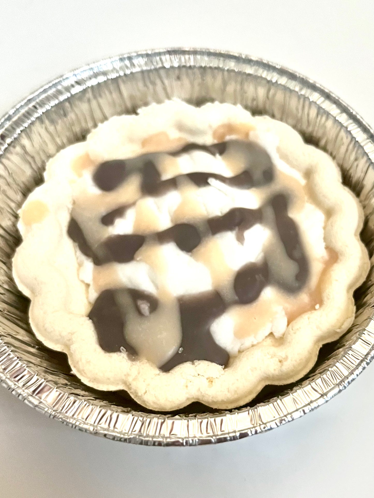 Turtle Pie Surprise! 3- in- 1  Bath Bomb, Bubble Bath Filling, and comes with a PRIZE INSIDE